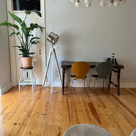 Spacious With Balcony And Stunning View Lissabon